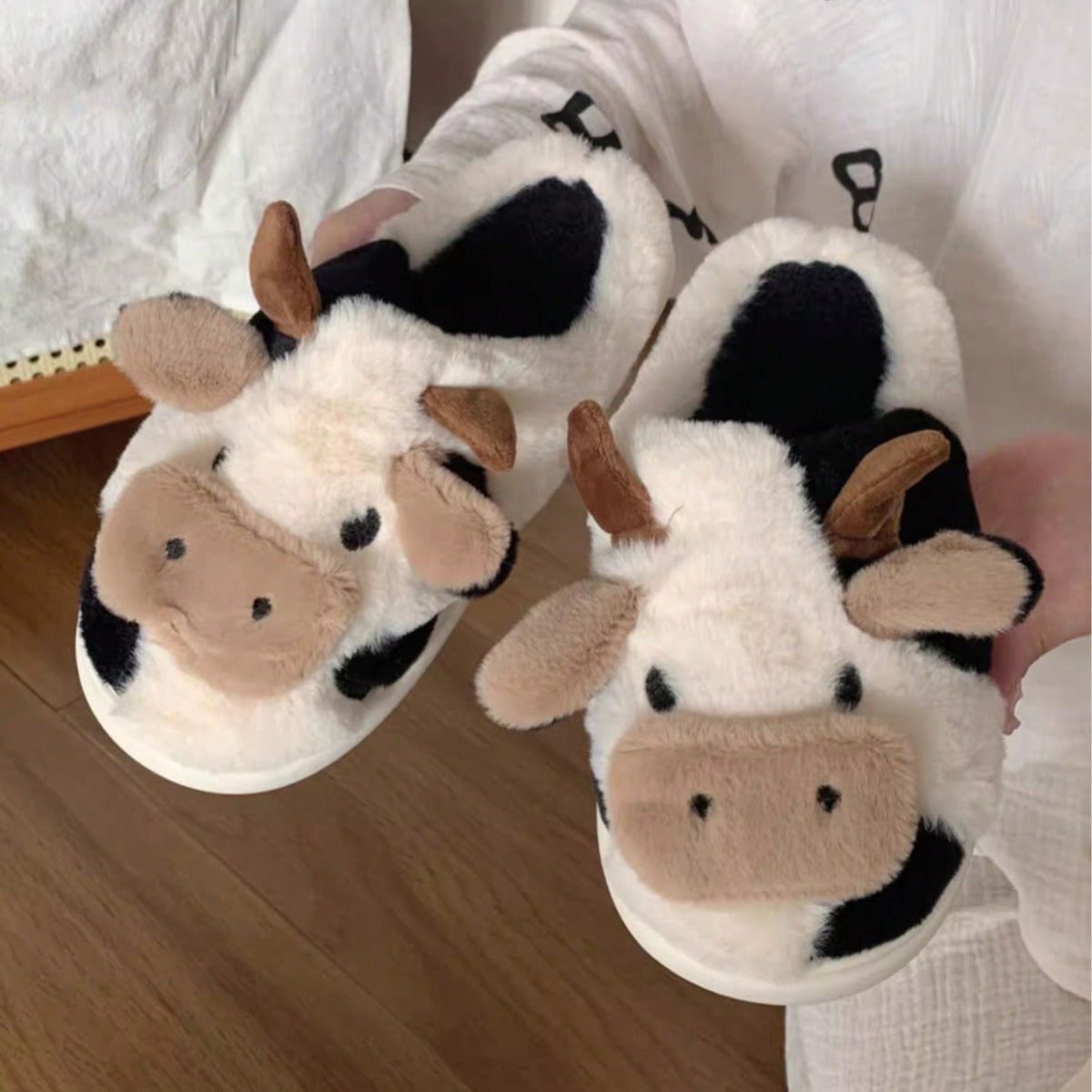 Fluffy Cow Slippers | Cozy Cow Plush Slippers