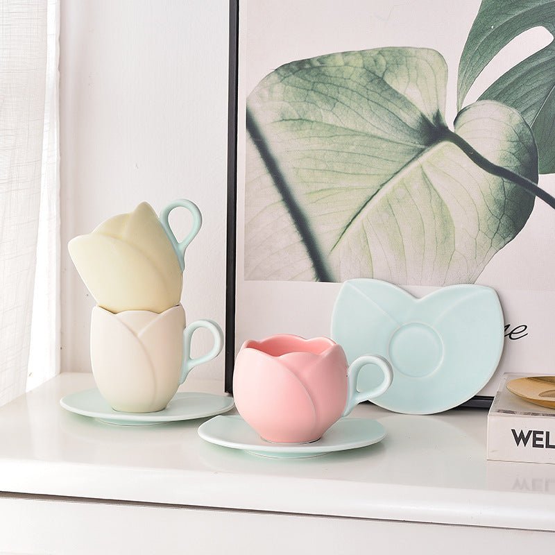 Retro Tulip Cup+ Saucer
