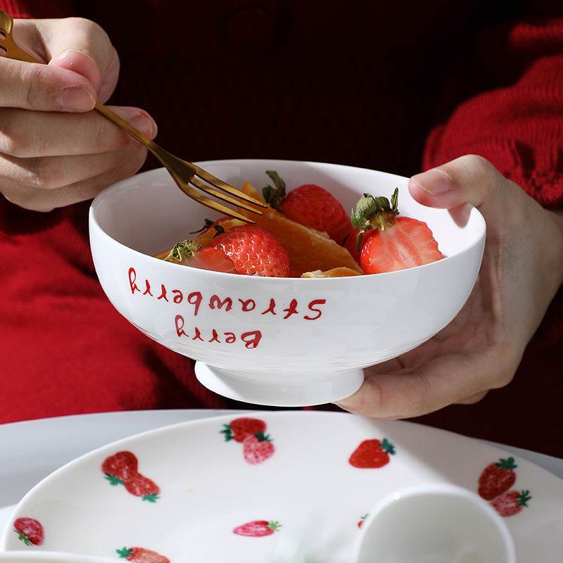 Kawaii Strawberry Ceramic Ramen Bowl with Lid