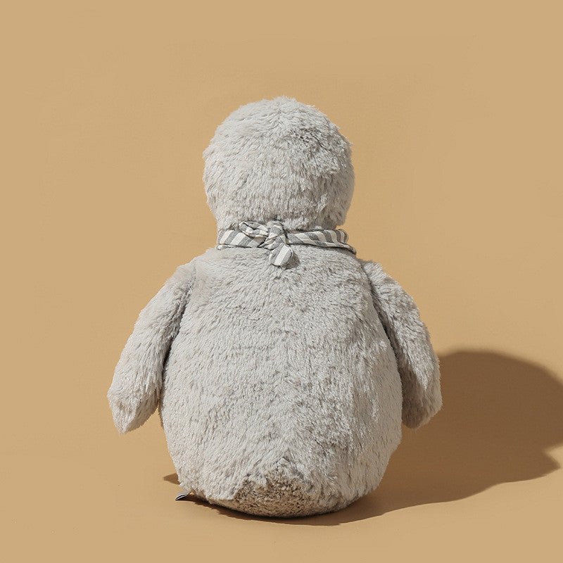 DapperDucky Plush – Stylish Kawaii Duck with Fluffy Fur Coat & Grey Scarf